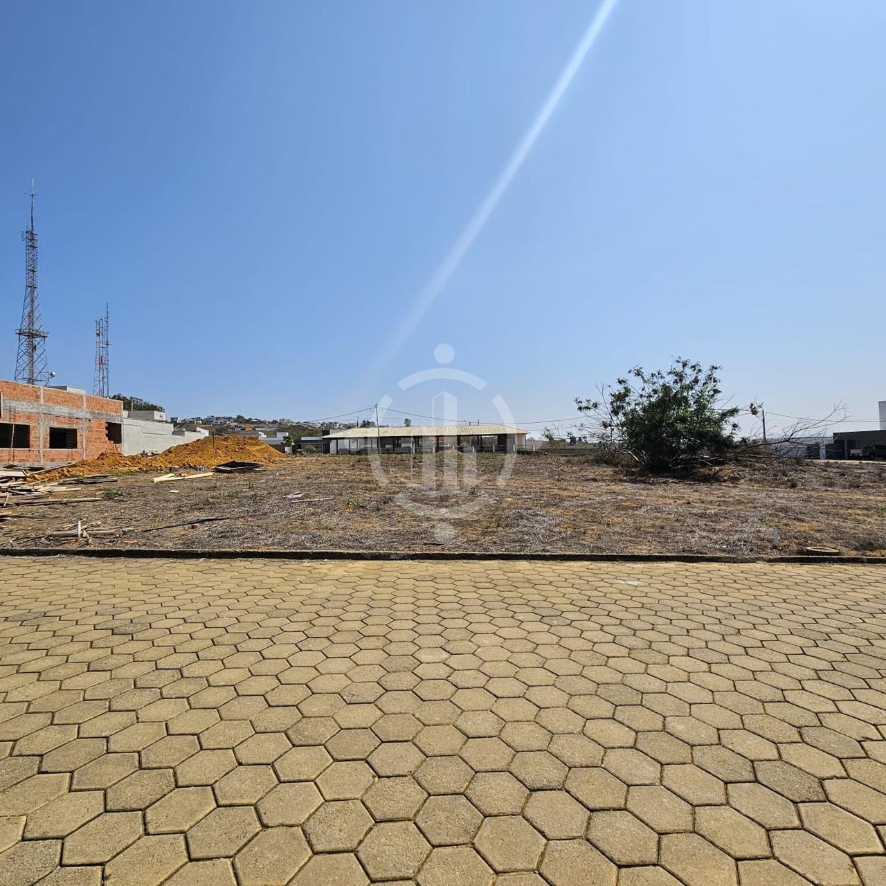Lote à venda no Condomínio Monte Olimpo, na região de São Silvano, em Colatina-ES!