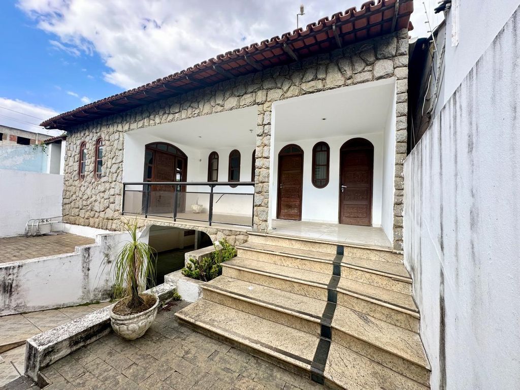 Casa para Venda em Colatina / ES no bairro Maria das Graças