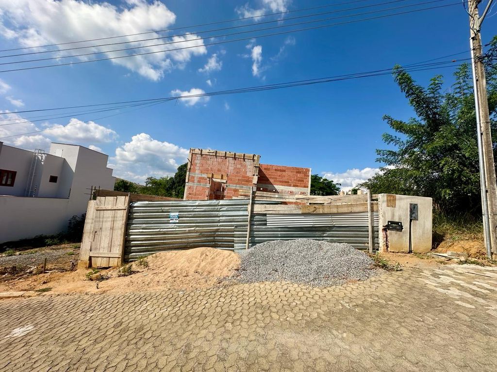 Casa no Riviera em construção