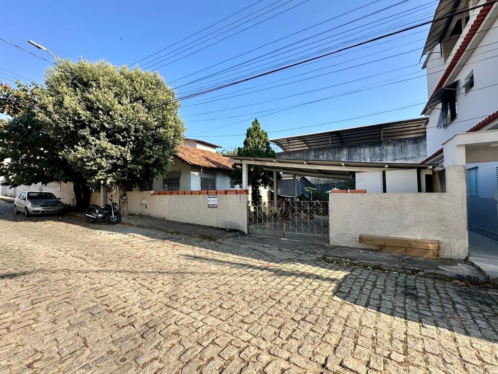 Terreno raro no Marista
