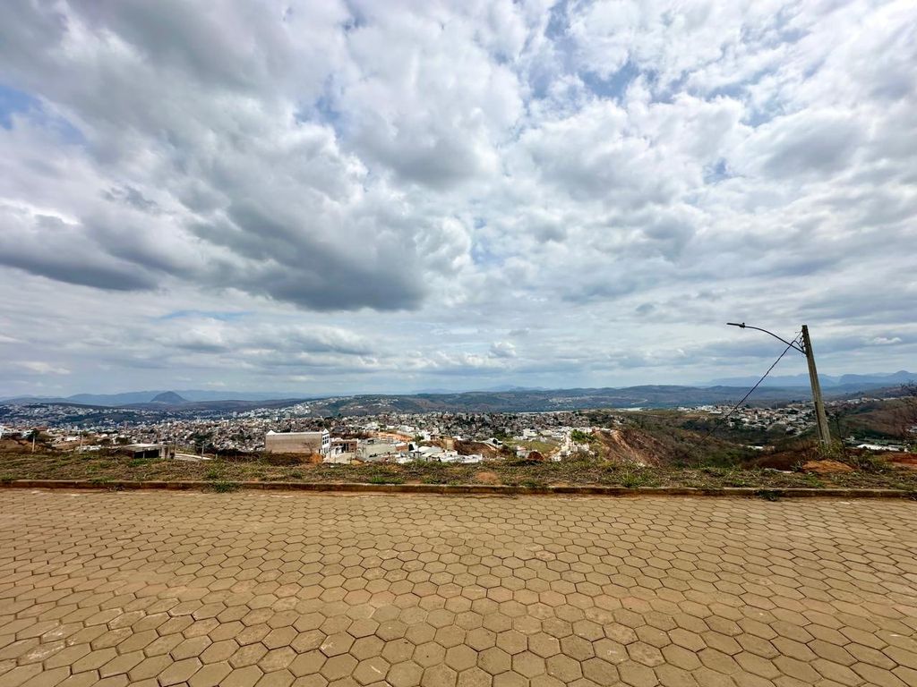 Lote no Vila Verdi II com 514,27 m²